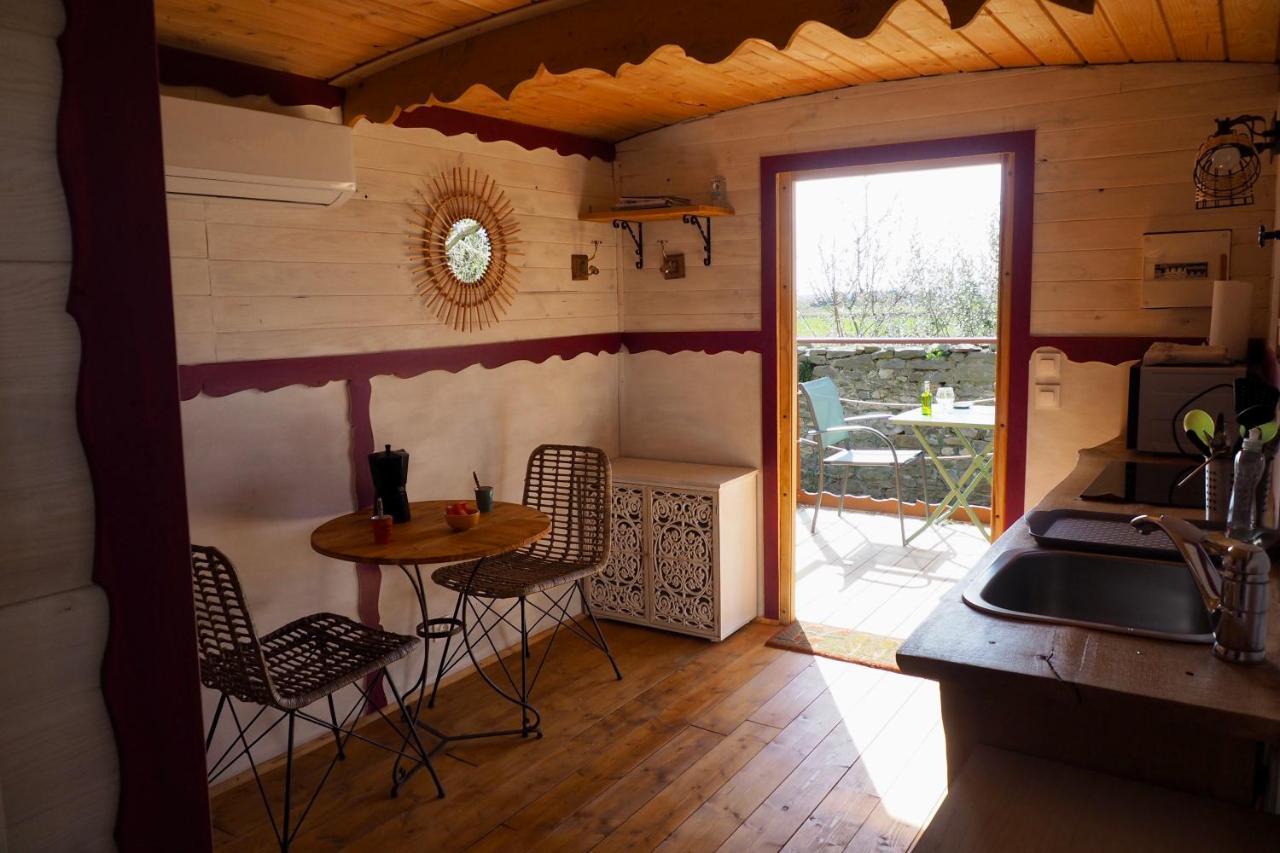 Roulotte Dans L'Aude Villa Trausse Buitenkant foto